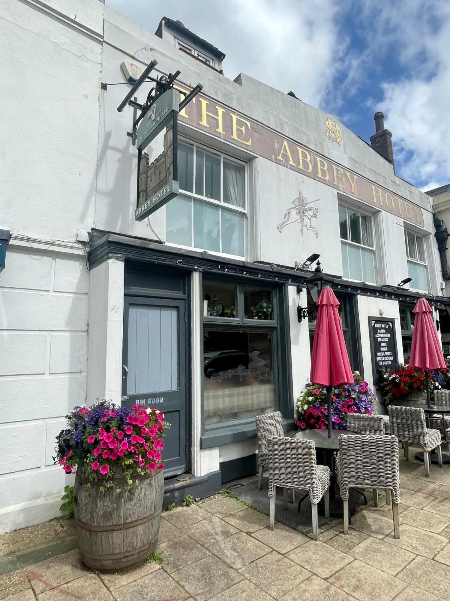 The Abbey Hotel Battle Exterior photo
